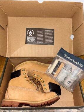 Timberland Women’s Wheat Nubuck Waterproof Boots